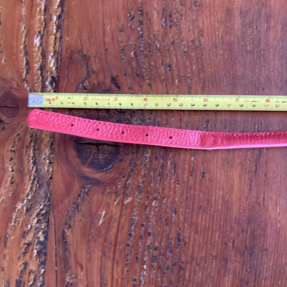 NWOT Rolled Leather Dog Collar in Red